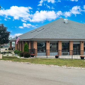 Quality Inn Grand Blanc - Flint South